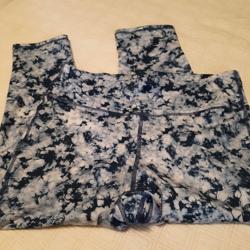Gap Fit Women’s Blue And White Tie-dyed Capri Leggings Stretch Size M